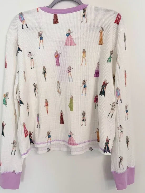 β¨ Taylor Swift The Eras Tour Pajama Set β¨ - Picture 5 of 15